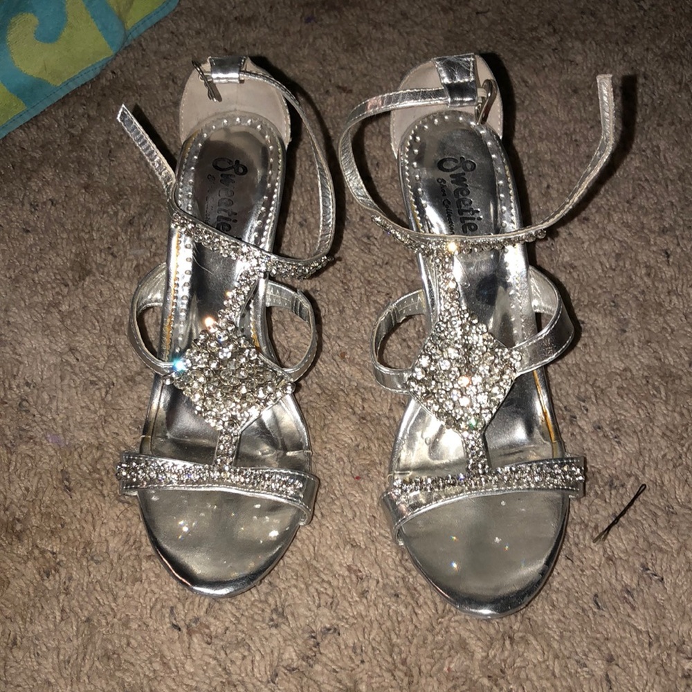 Prom or homecoming shoes!